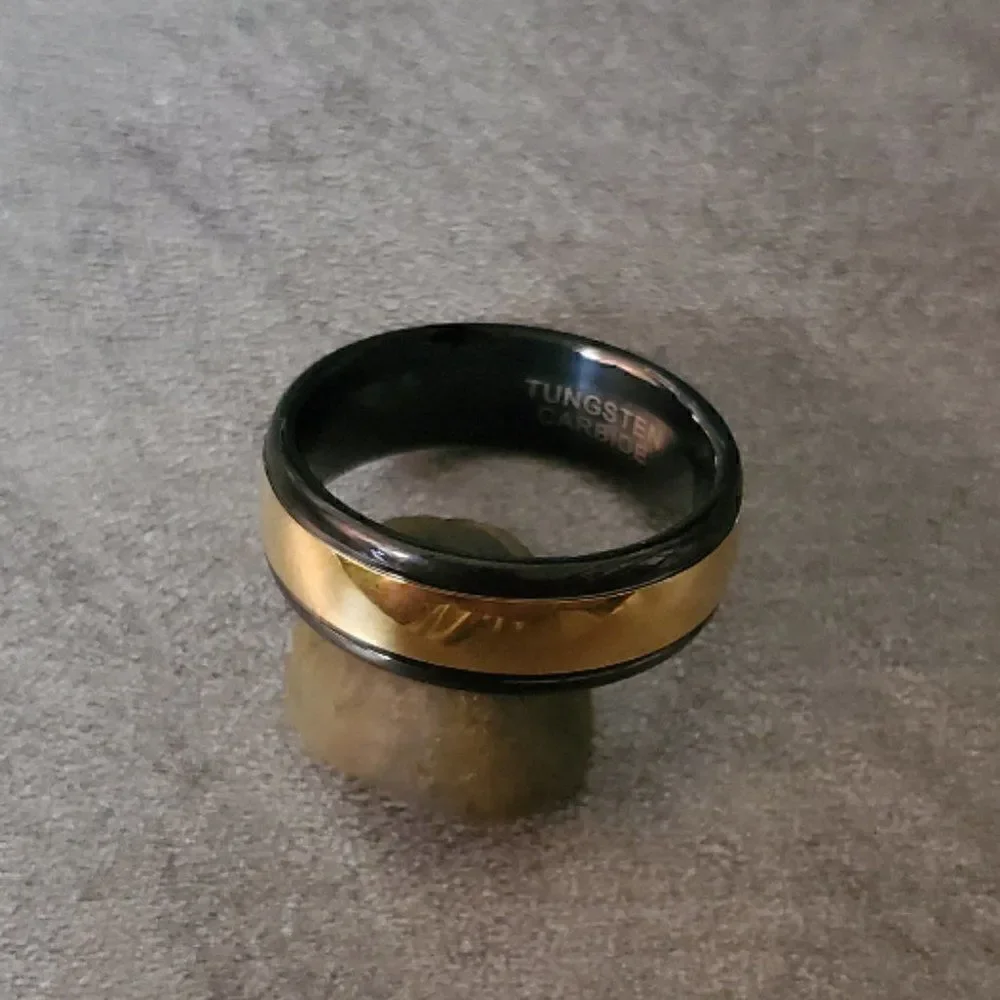 Personalized Engraved Engraved Men's 14K Gold and Black Tungsten Wedding Ring